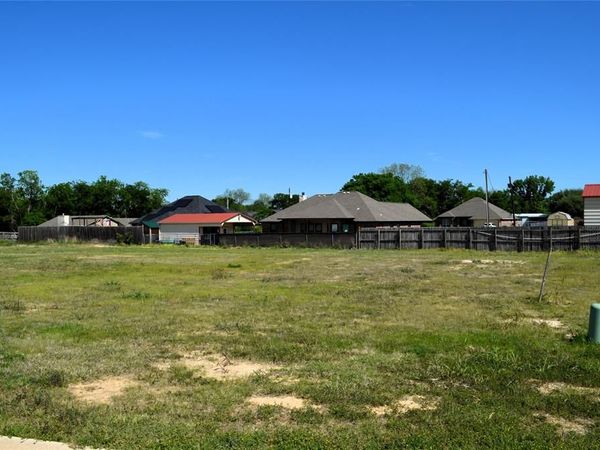 314 Preston Road, Mabank, TX 75147