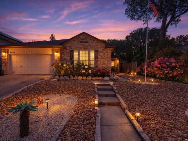 5330 Stormy Breeze, San Antonio, TX 78247