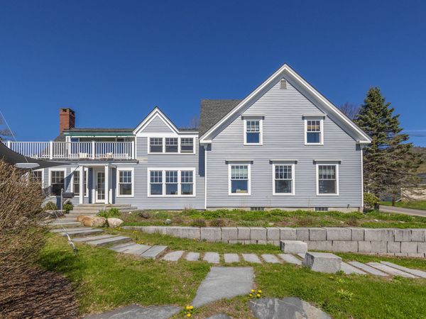 48 Washington Street, Camden, ME 04843