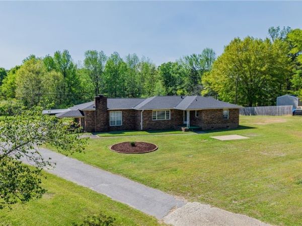 11734 Bull Slough Road, Northport, AL 35475