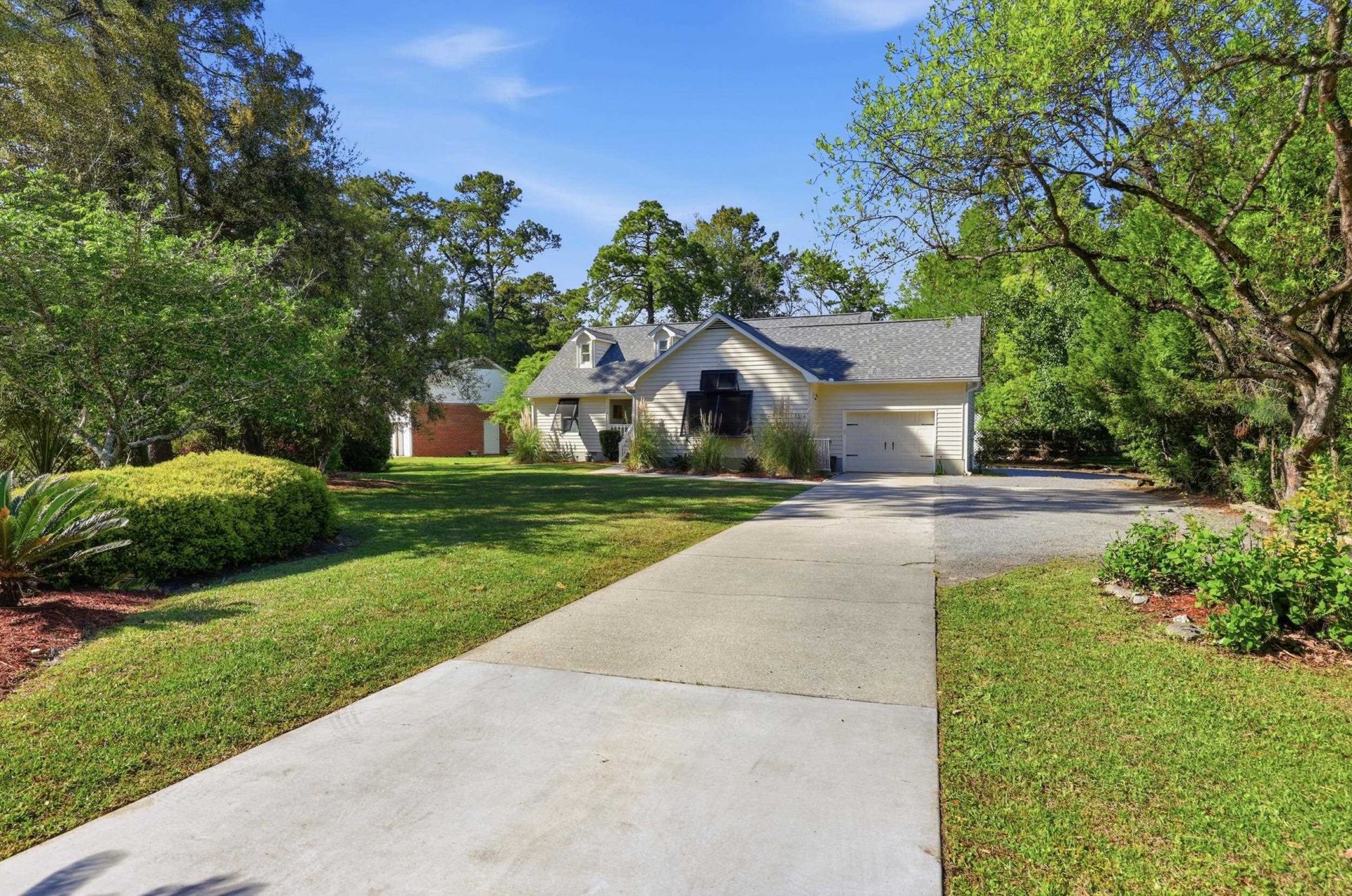 2264 Wedgefield Rd. Photo 6