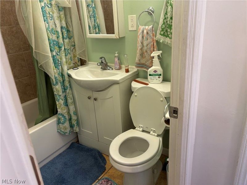 12722 Emery Avenue, Cleveland, OH 44135 Photo 5