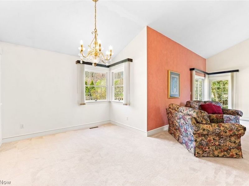 447 Armante Court, Akron, OH 44313 Photo 7