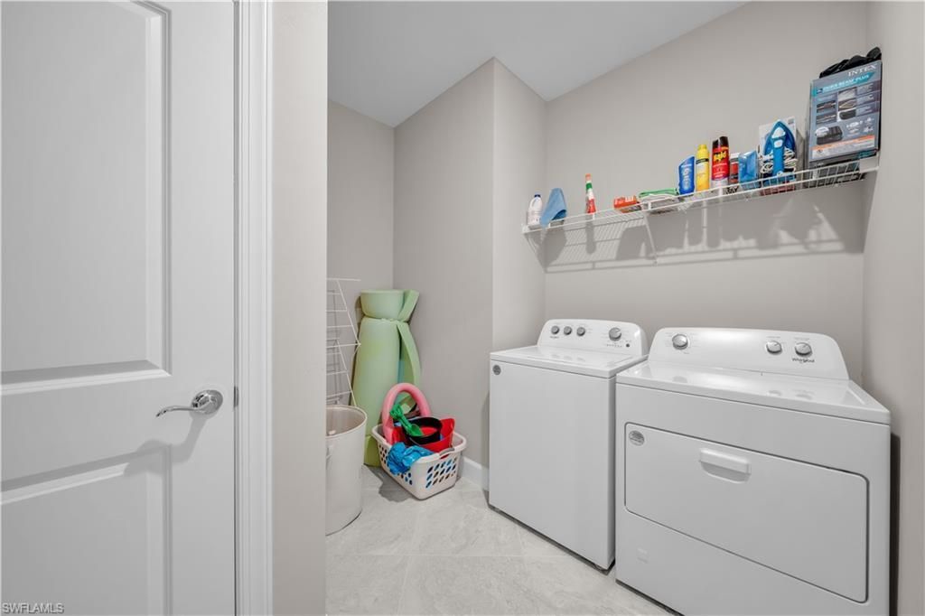 19649 Aqua View Ln, Fort Myers, FL 33913 Photo