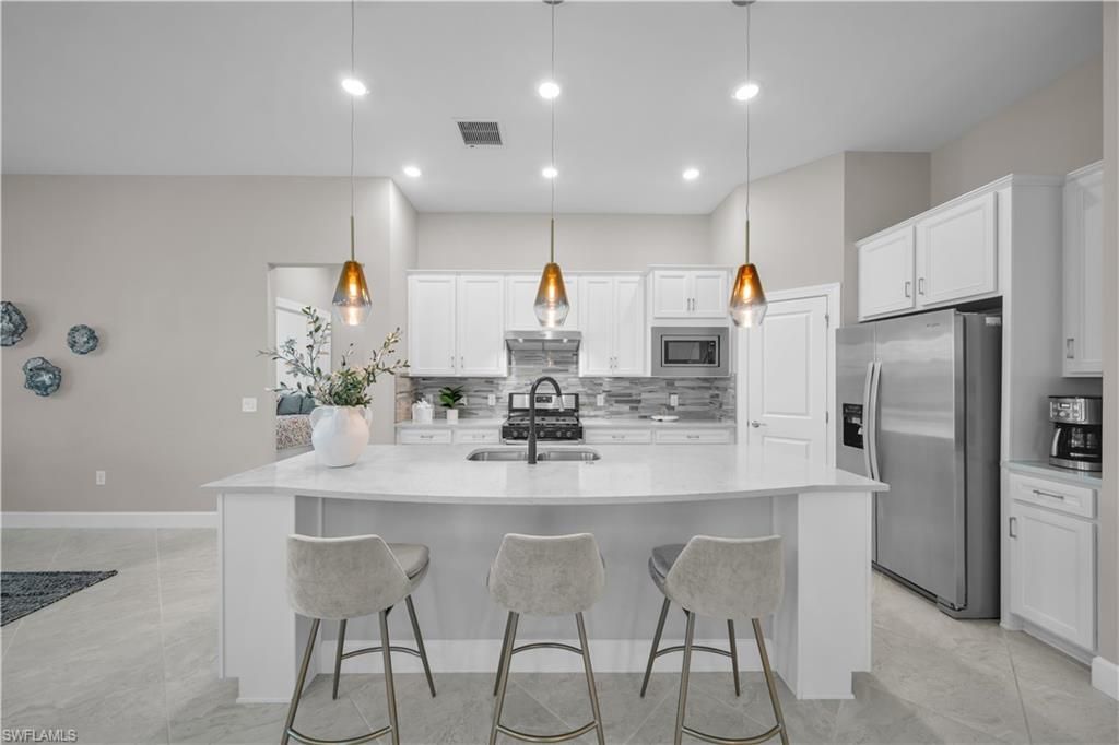 19649 Aqua View Ln, Fort Myers, FL 33913 Photo