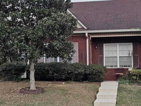 1206 Autumnwood Lane SW, Hartselle, AL 35640