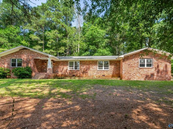 2810 Mountain View Drive, Southside, AL 35907
