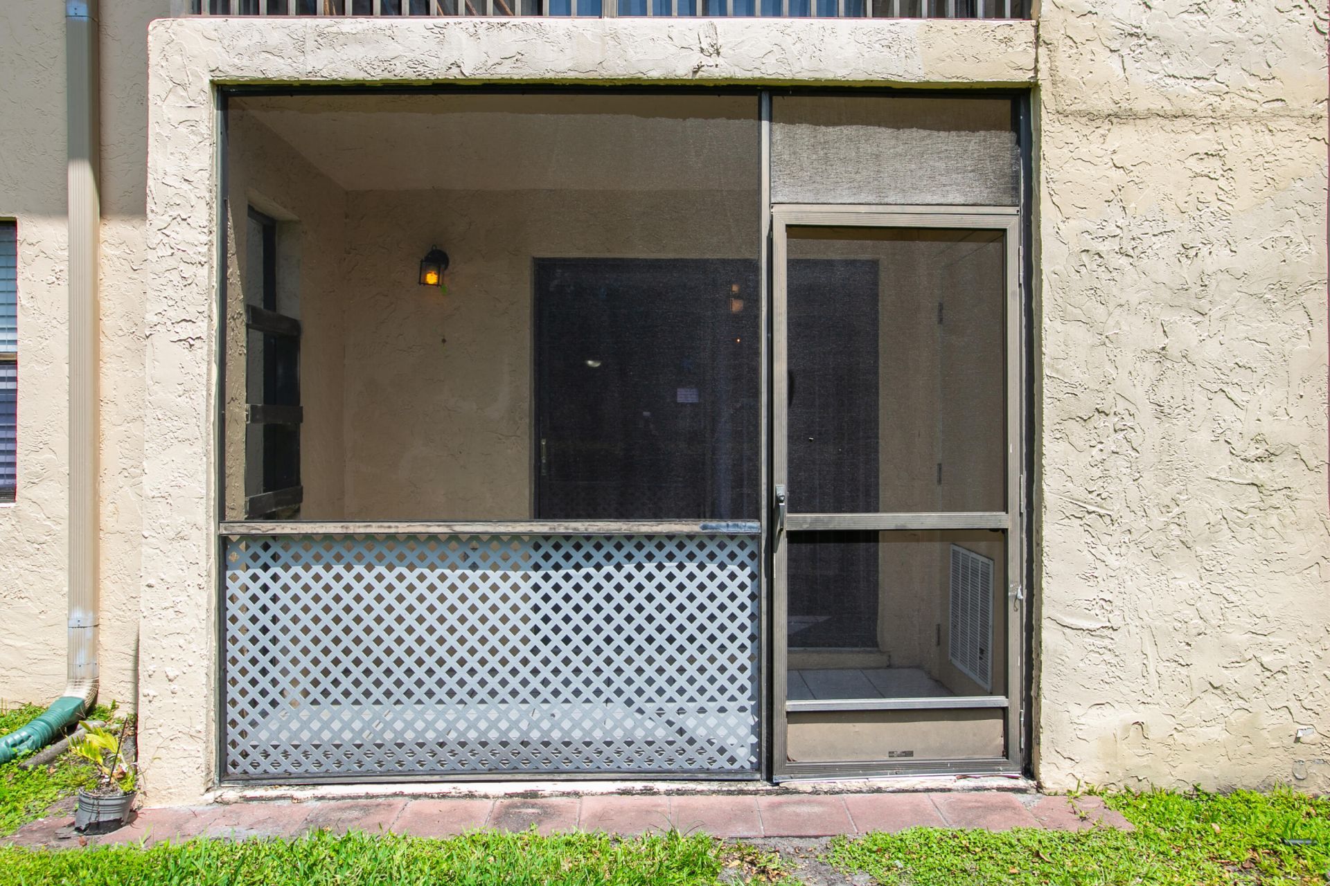142 NW 91st Avenue, Unit 104, Pembroke Pines, FL 33024 Photo