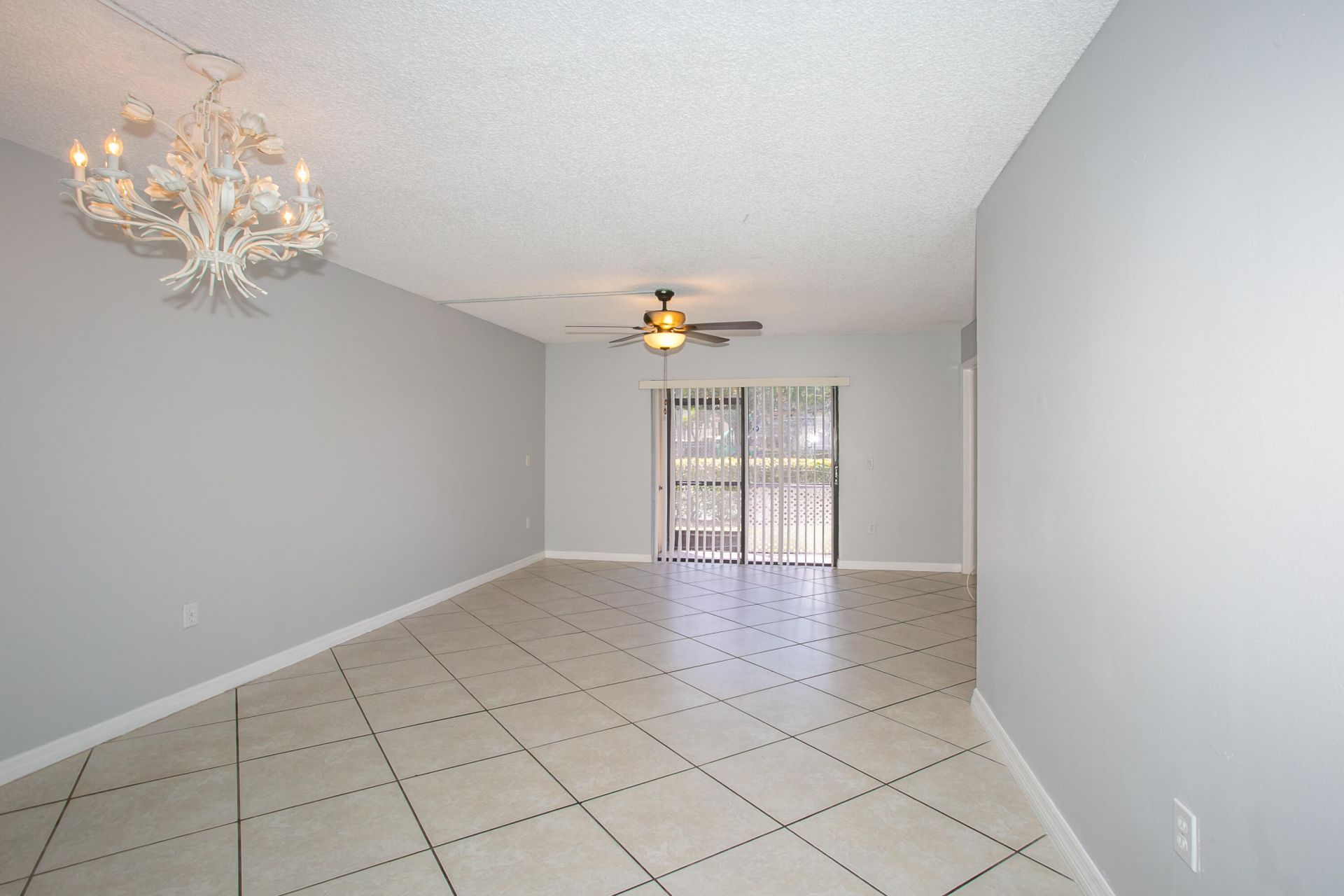 142 NW 91st Avenue, Unit 104, Pembroke Pines, FL 33024 Photo