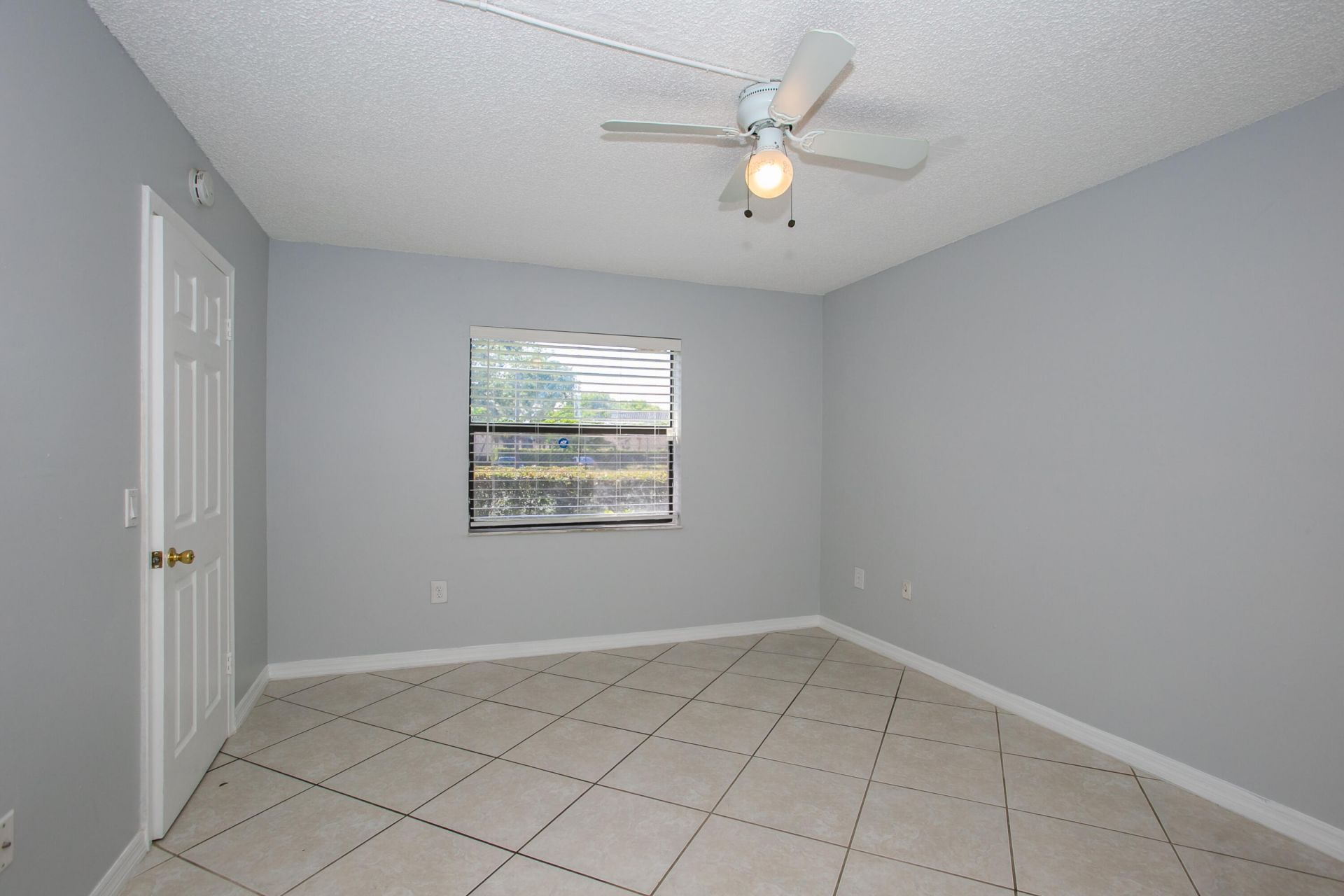 142 NW 91st Avenue, Unit 104, Pembroke Pines, FL 33024 Photo