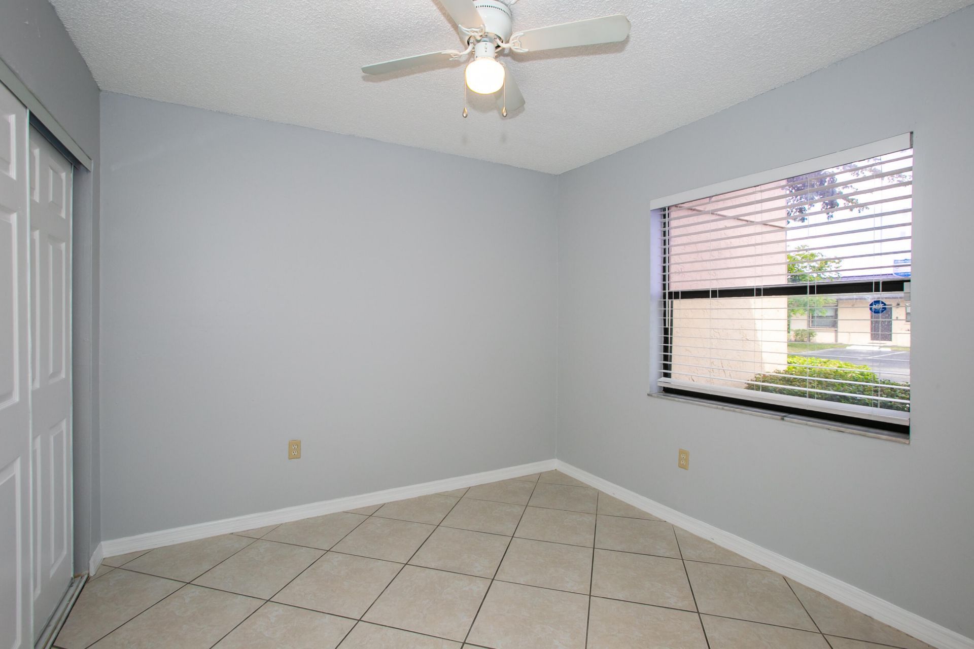 142 NW 91st Avenue, Unit 104, Pembroke Pines, FL 33024 Photo