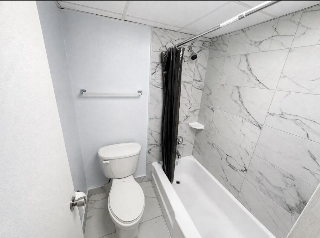 1250 NE 125th Street, Unit 216d, North Miami, FL 33161 Photo