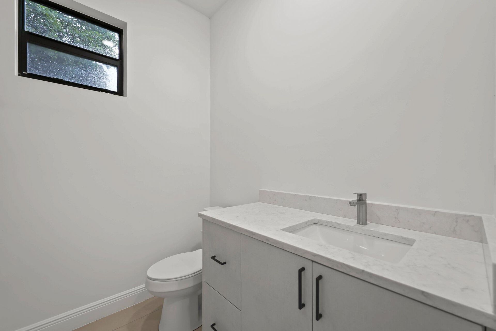 633 55th Street, West Palm Beach, FL 33407 Photo