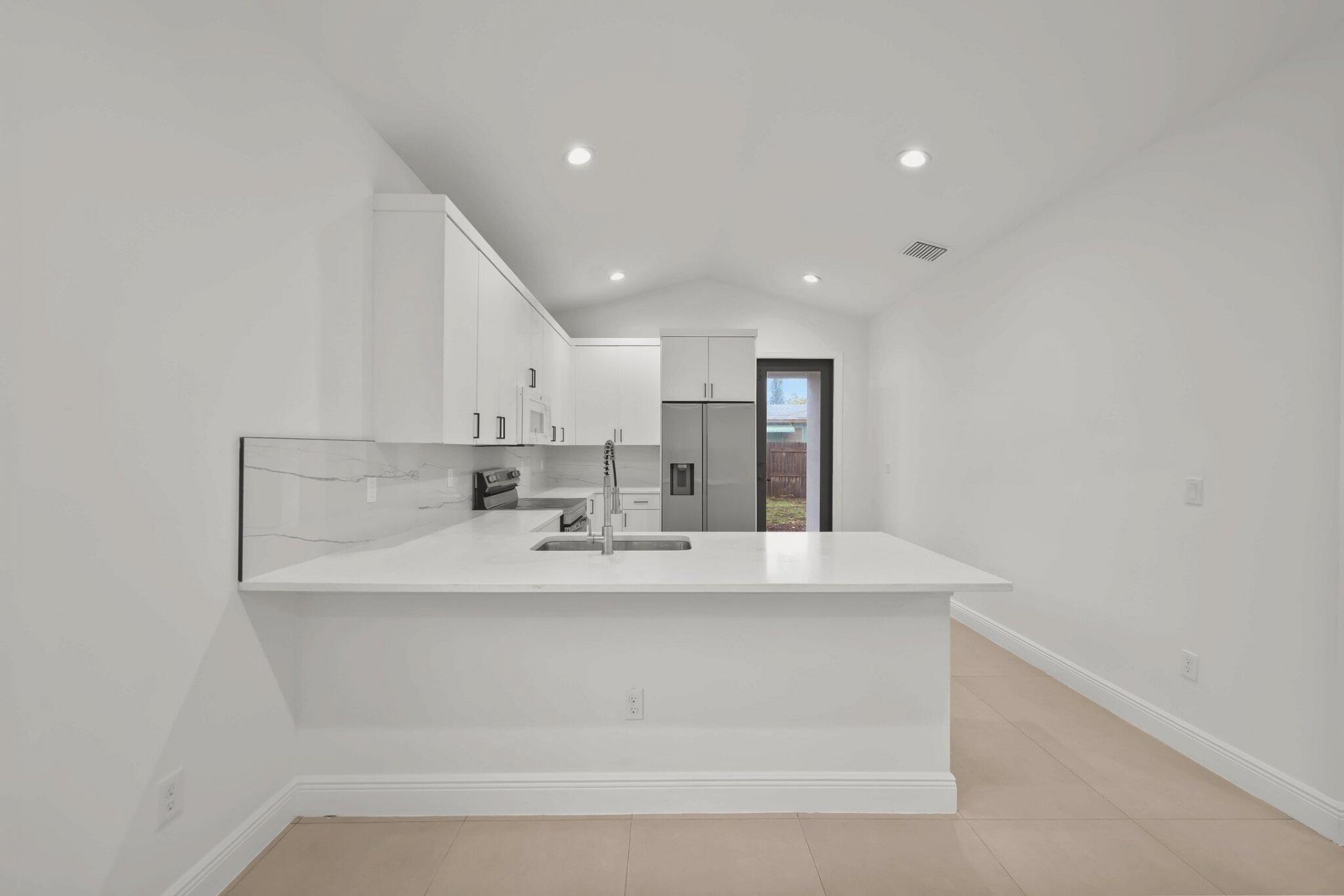 633 55th Street, West Palm Beach, FL 33407 Photo