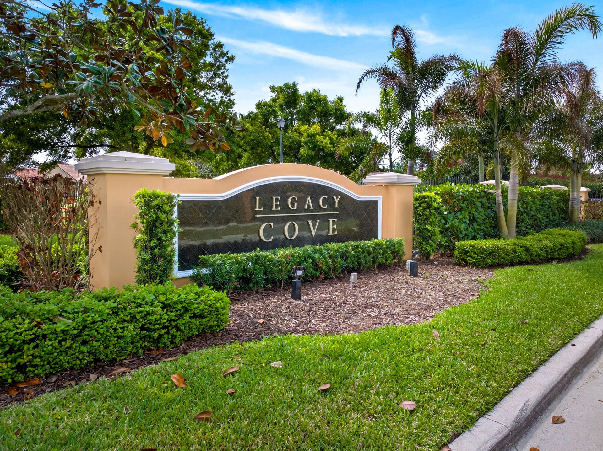 1315 SE Conference Circle, Stuart, FL 34997 Photo