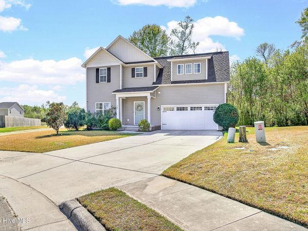 304 Maidstone Drive, Richlands, NC 28574