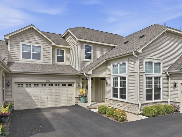 1890 Havenshire Road , Unit 1890, Aurora, IL 60502