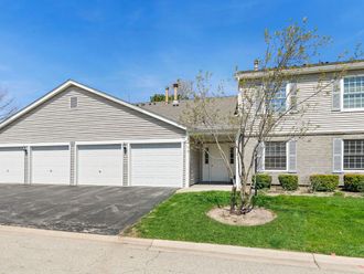 628 Mallard Court Bartlett, IL 60103