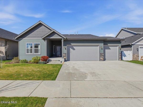 2903 N Madeira ST , Post Falls, ID 83854