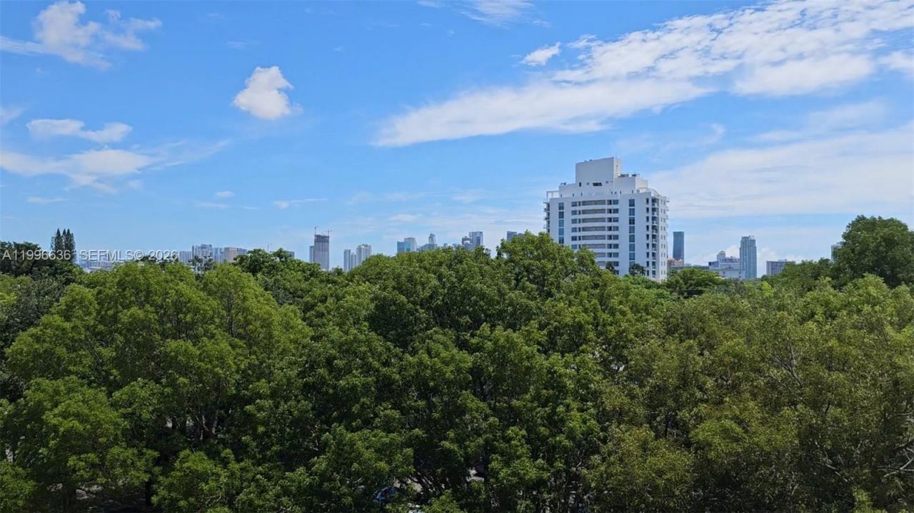 1650 Coral Way, Unit 601, Miami, FL 33145 Photo