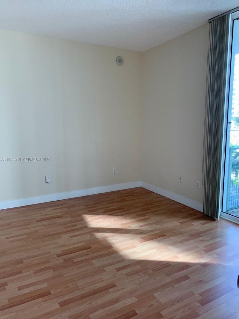 350 NE 24th St, Unit 609, Miami, FL 33137 Photo