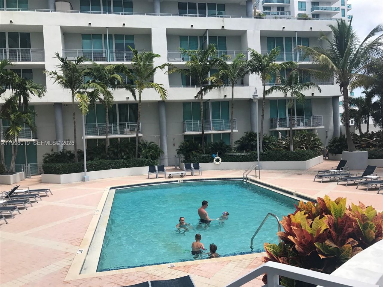 350 NE 24th St, Unit 609, Miami, FL 33137 Photo