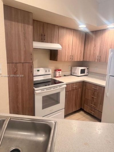 565 Vista Isles Dr, Unit 2024, Sunrise, FL 33325 Photo