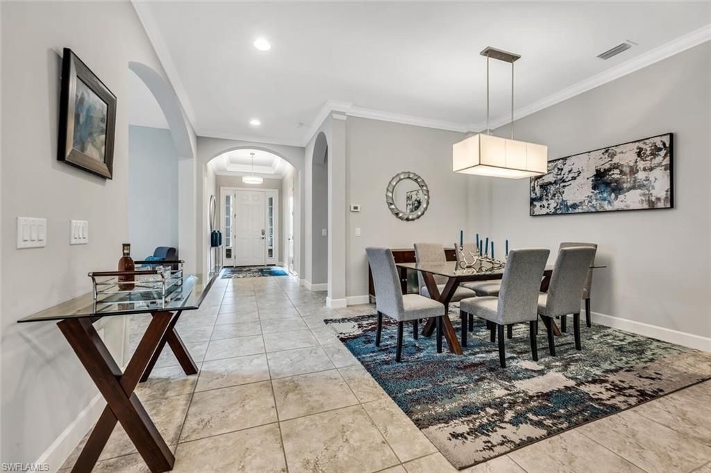 9622 Campanile Cir, Naples, FL 34114 Photo