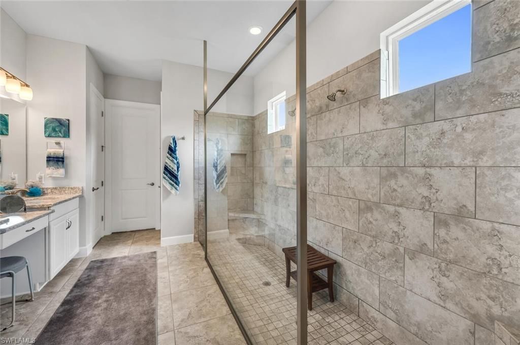 9622 Campanile Cir, Naples, FL 34114 Photo