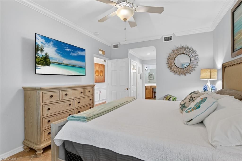 9513 Avellino Way, Unit 2014, Naples, FL 34113 Photo