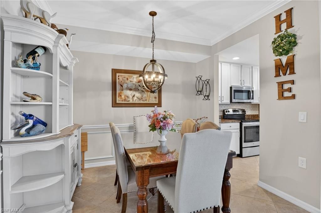 9513 Avellino Way, Unit 2014, Naples, FL 34113 Photo