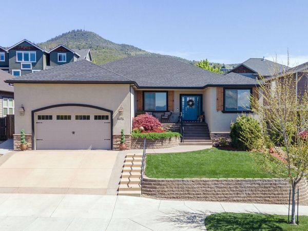 4474 Brown Ridge Terrace, Medford, OR 97504