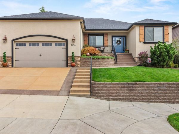 4474 Brown Ridge Terrace, Medford, OR 97504