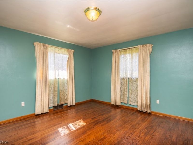 301 Alpine Drive, Toronto, OH 43964 Photo 24