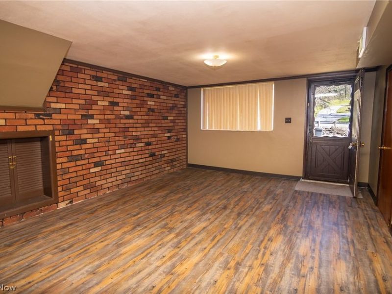 301 Alpine Drive, Toronto, OH 43964 Photo 29