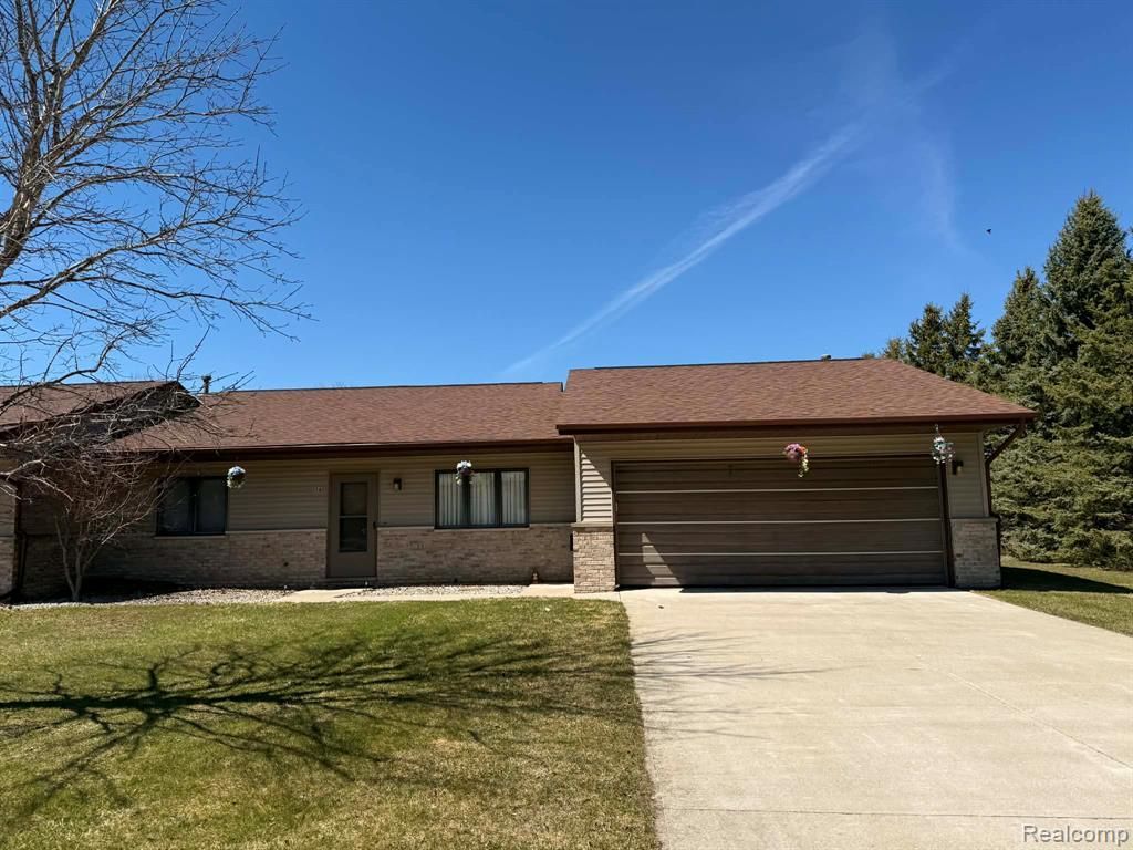 158 Westland Drive , Bad Axe, MI 48413 Main Photo