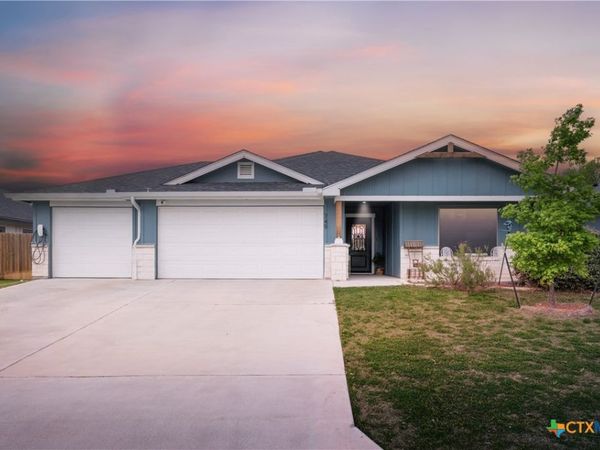 749 Freedom Circle , Nolanville, TX 76559