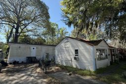 1901 Helm Avenue photo 4