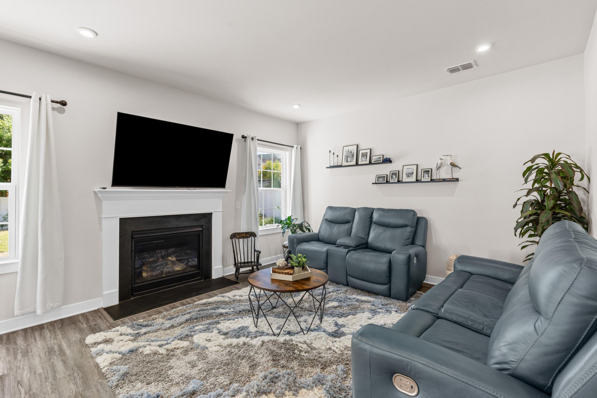 170 Country Oaks Lane Photo 13