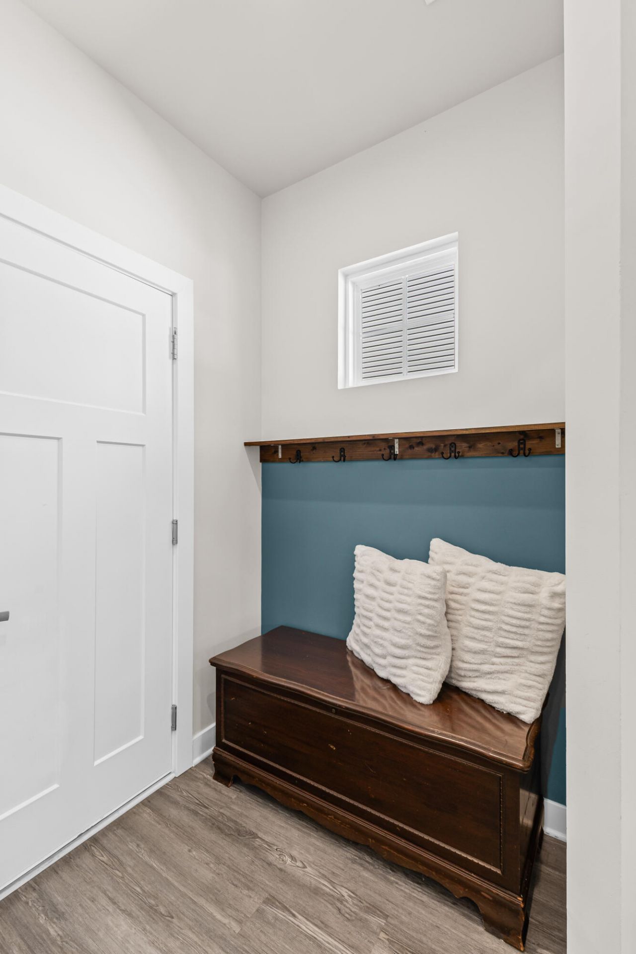 170 Country Oaks Lane Photo 17