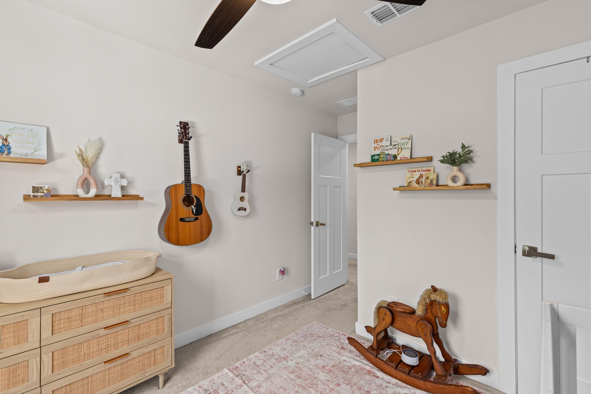 170 Country Oaks Lane Photo 19