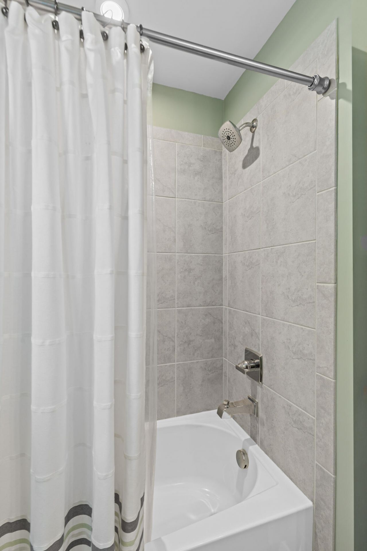 170 Country Oaks Lane Photo 25