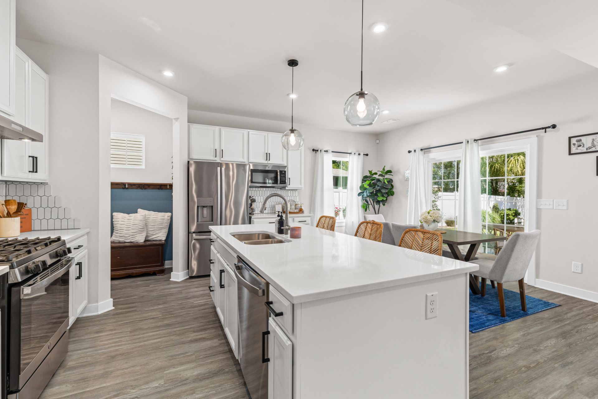 170 Country Oaks Lane Photo 9