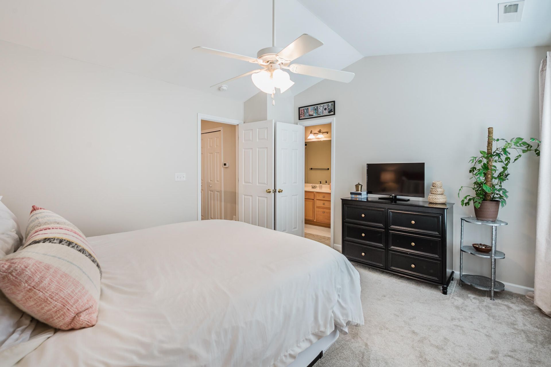 465 Doane Way Photo 15