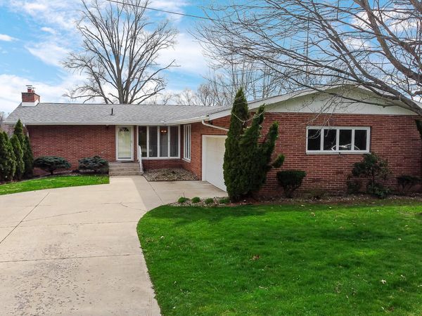 2212 Southwest Road, La Porte, IN 46350