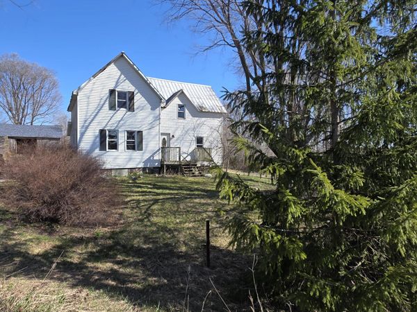 992 E Polk Road, Hart, MI 49420