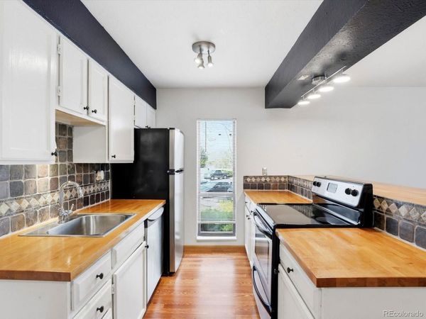 695 Manhattan Drive, Unit 109, Boulder, CO 80303