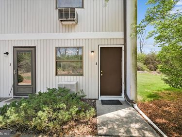 1338 A WYOMISSING, WEST LAWN, PA 19609