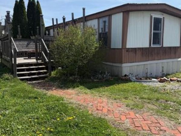 1024 WARM SPRING ROAD, CHAMBERSBURG, PA 17202