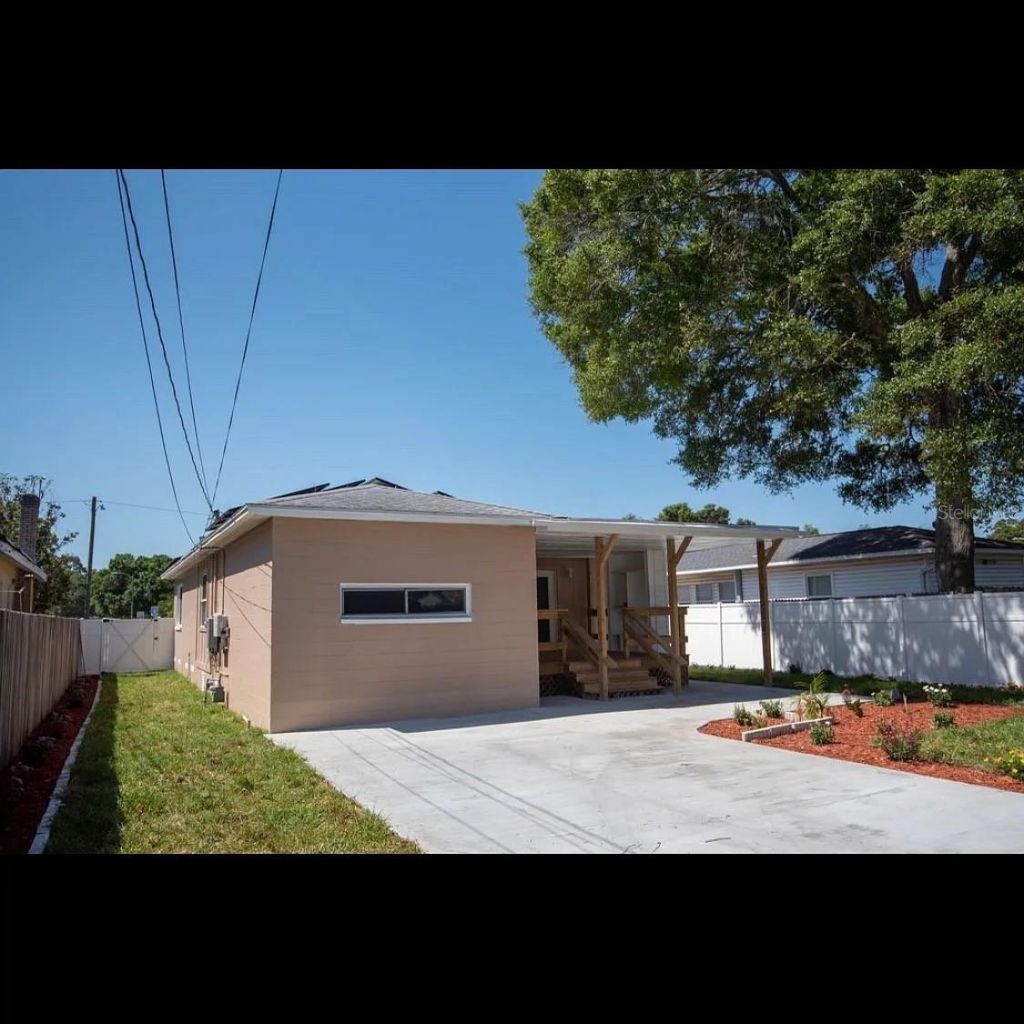 1329 34th Avenue N, Saint Petersburg, FL 33704 Photo